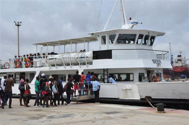 Chaos à Gorée : Grève des marins bloque l’Île, touristes pris au piège à Dakar 